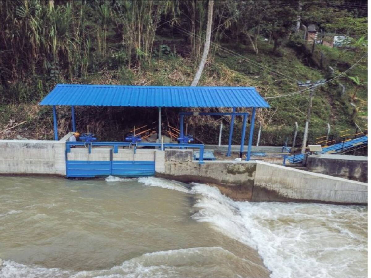 Poco a poco se normaliza servicio de agua en Ibagué