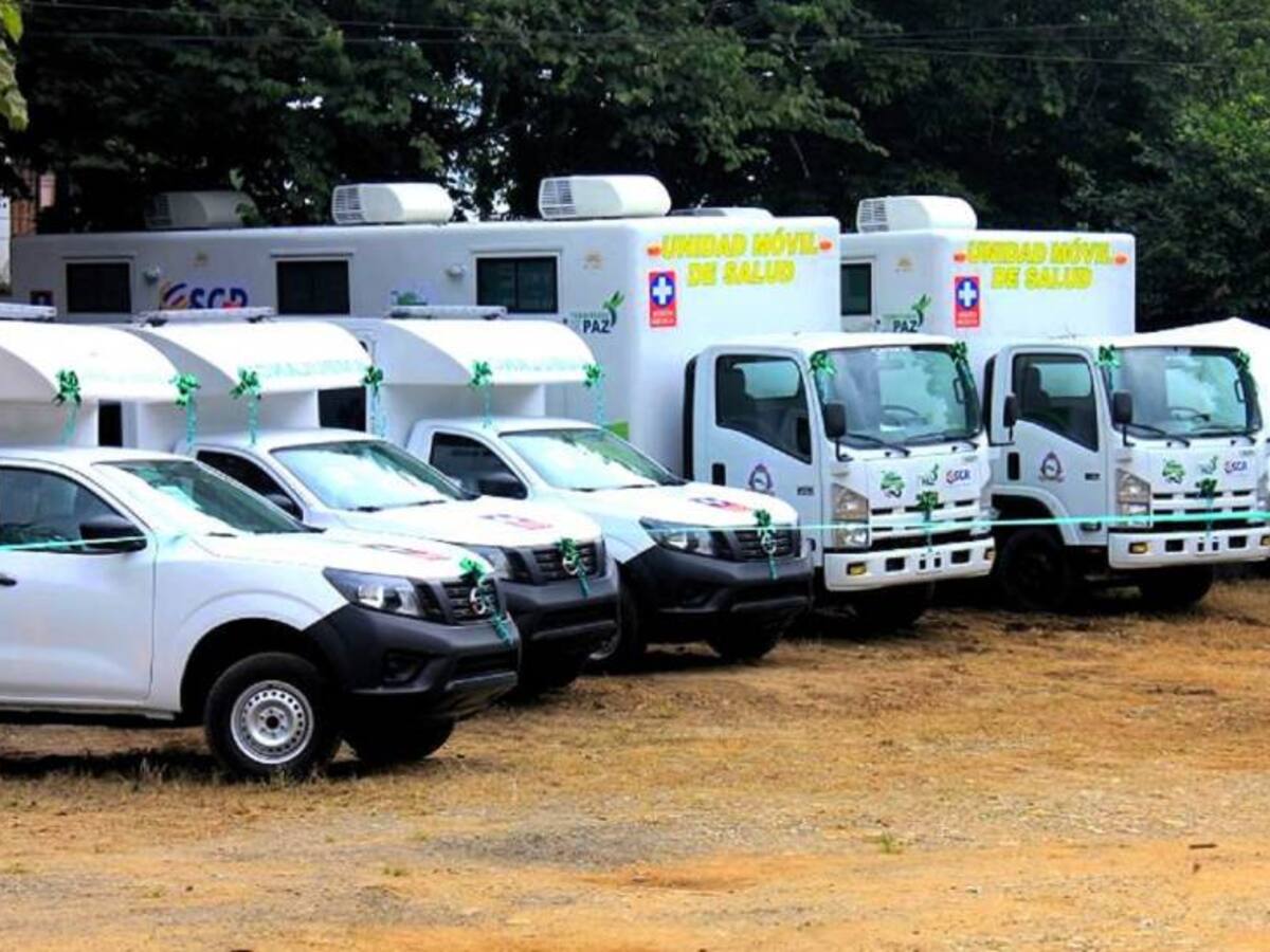 Concejal de Bogotá denuncia compra de furgones que se harían pasar por ambulancias