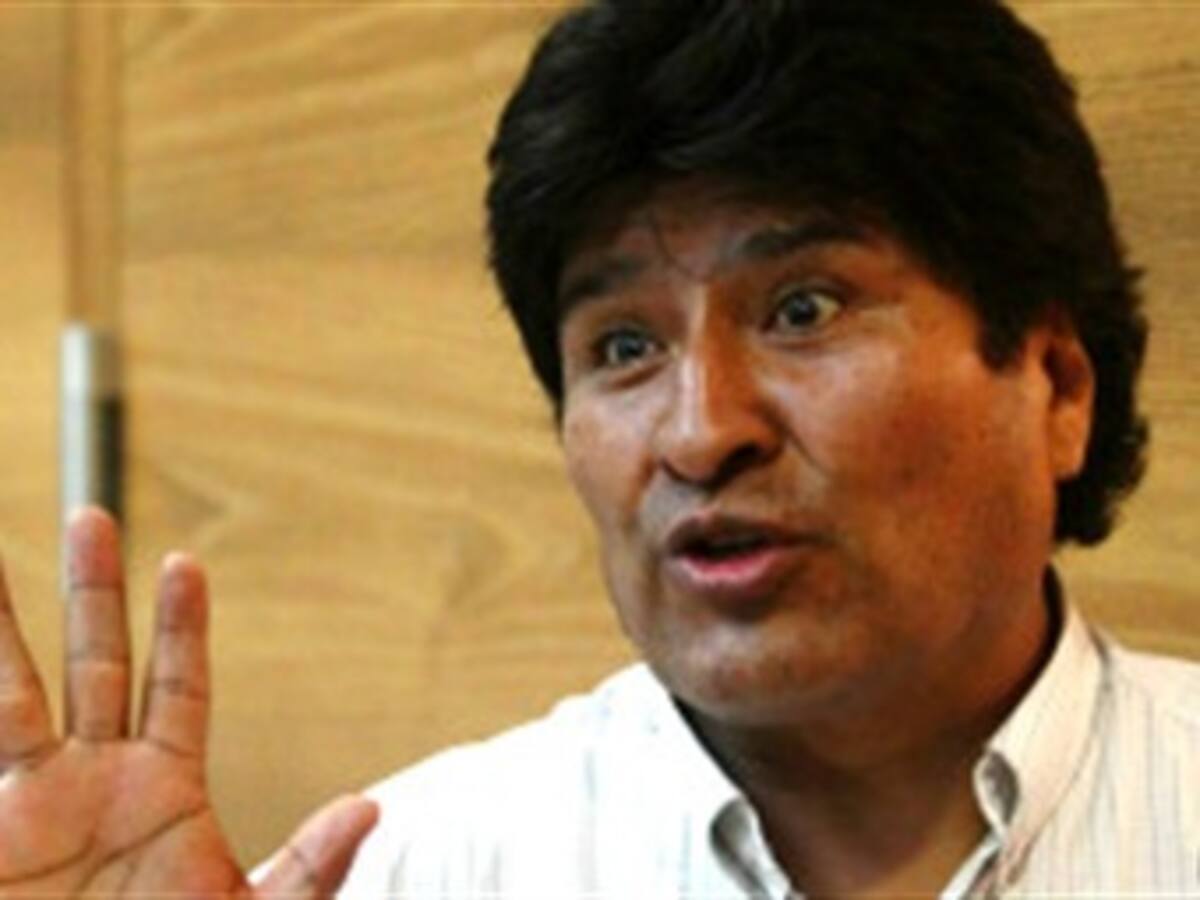Resumen 11:00 am: "La vida de Evo Morales si estuvo en riesgo": Cancillería colombiana