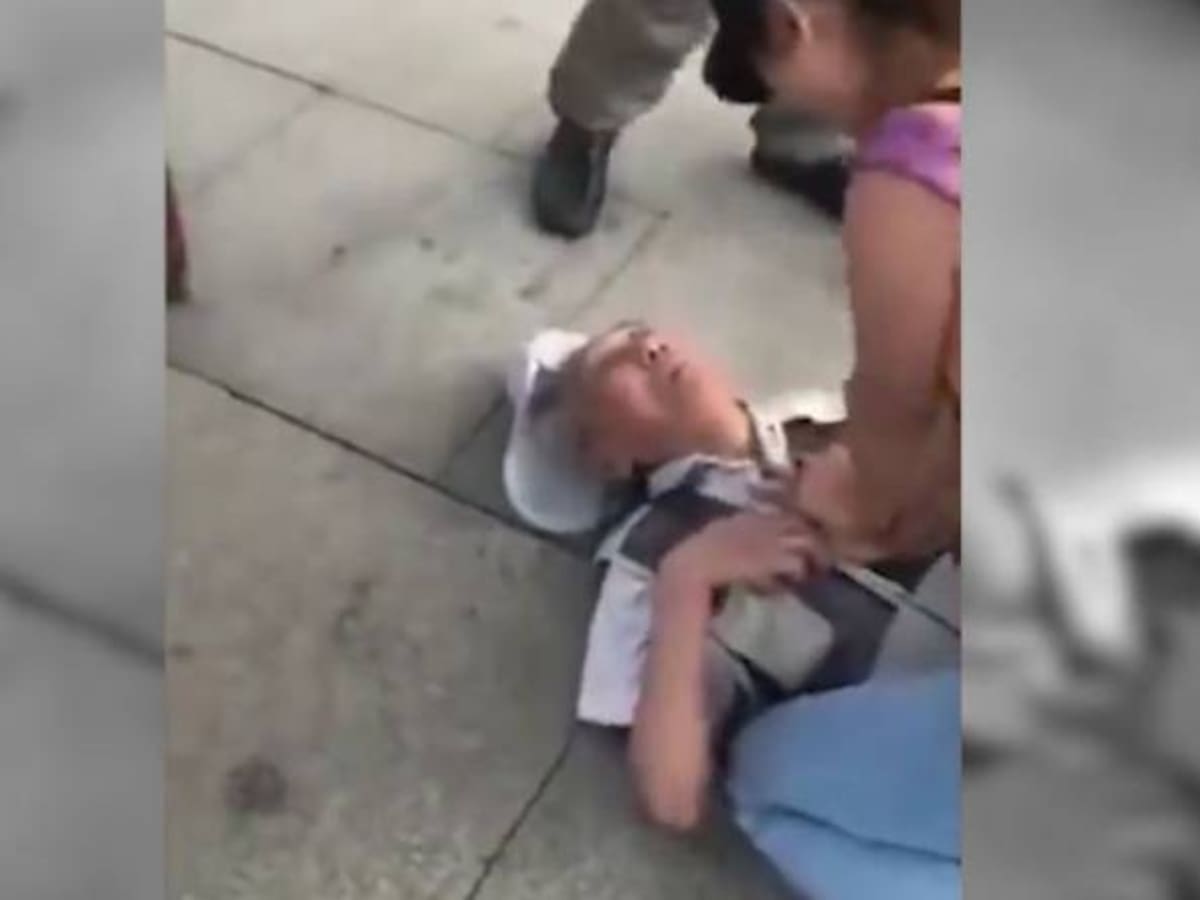 Estudiante de medicina salva la vida de un anciano tras sufrir un paro