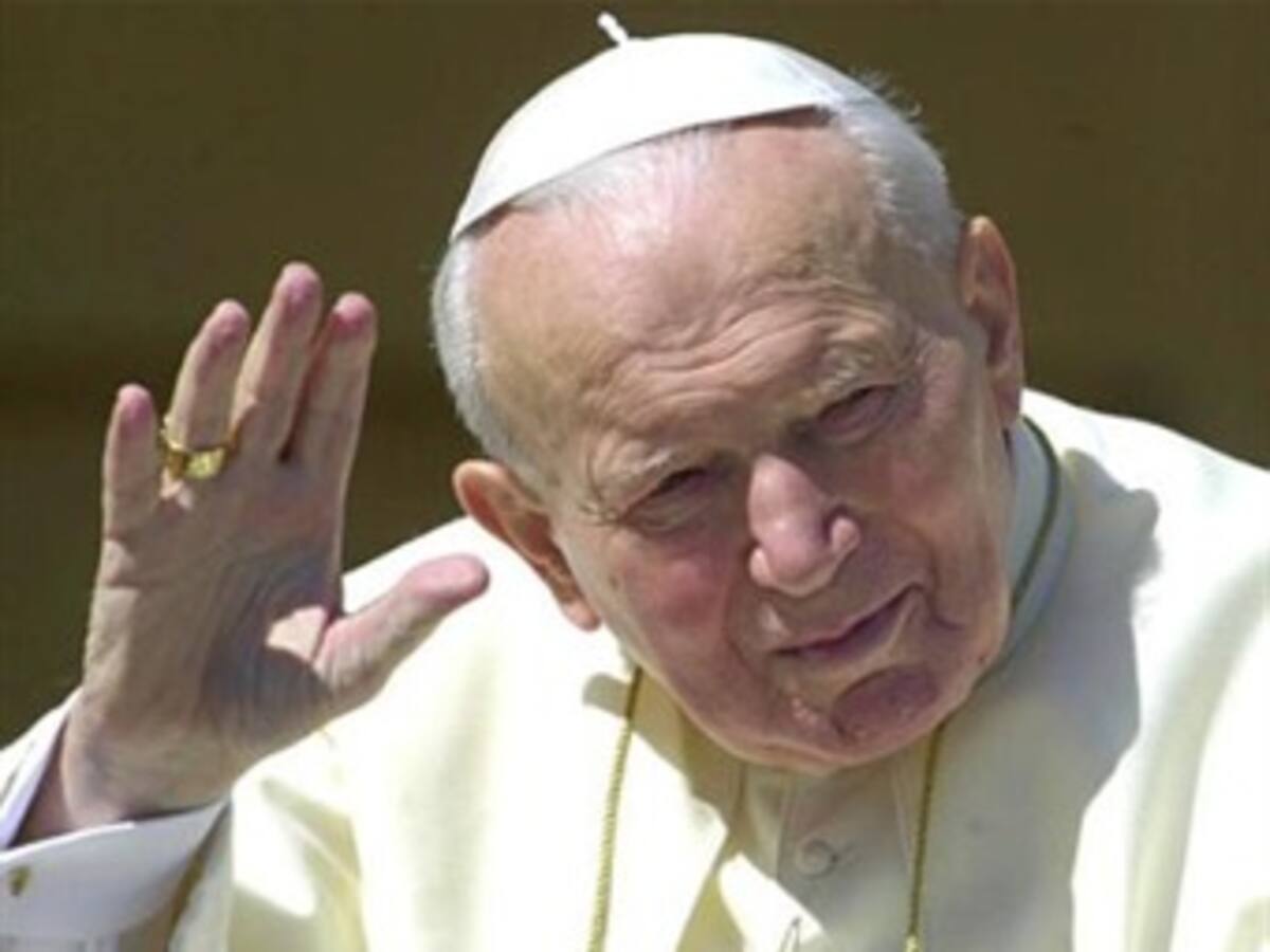 Juan Pablo II será beatificado el 1 de mayo próximo, anunció el Vaticano