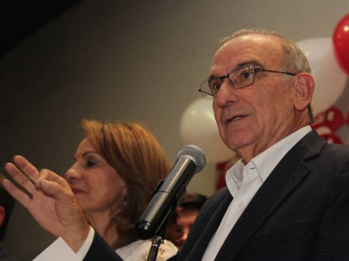 Quiénes están detrás de la #VacaPorDeLaCalle