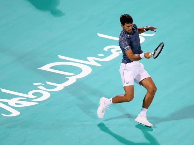 Djokovic supera a Khachanov y buscará su cuarto título en Abu Dabi