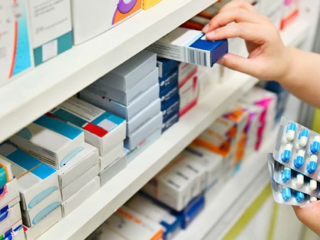 Autoridades de salud reportan escasez de medicamentos.
