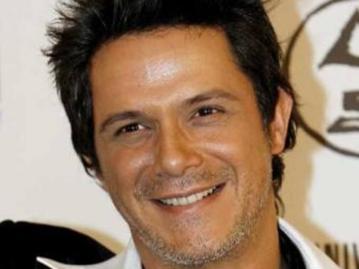 Alejandro Sanz, galardonado con la medalla de Oro de Bellas Artes de España