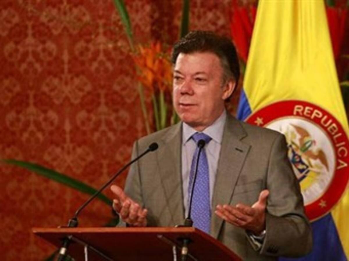 Santos no descarta ir a una segunda vuelta