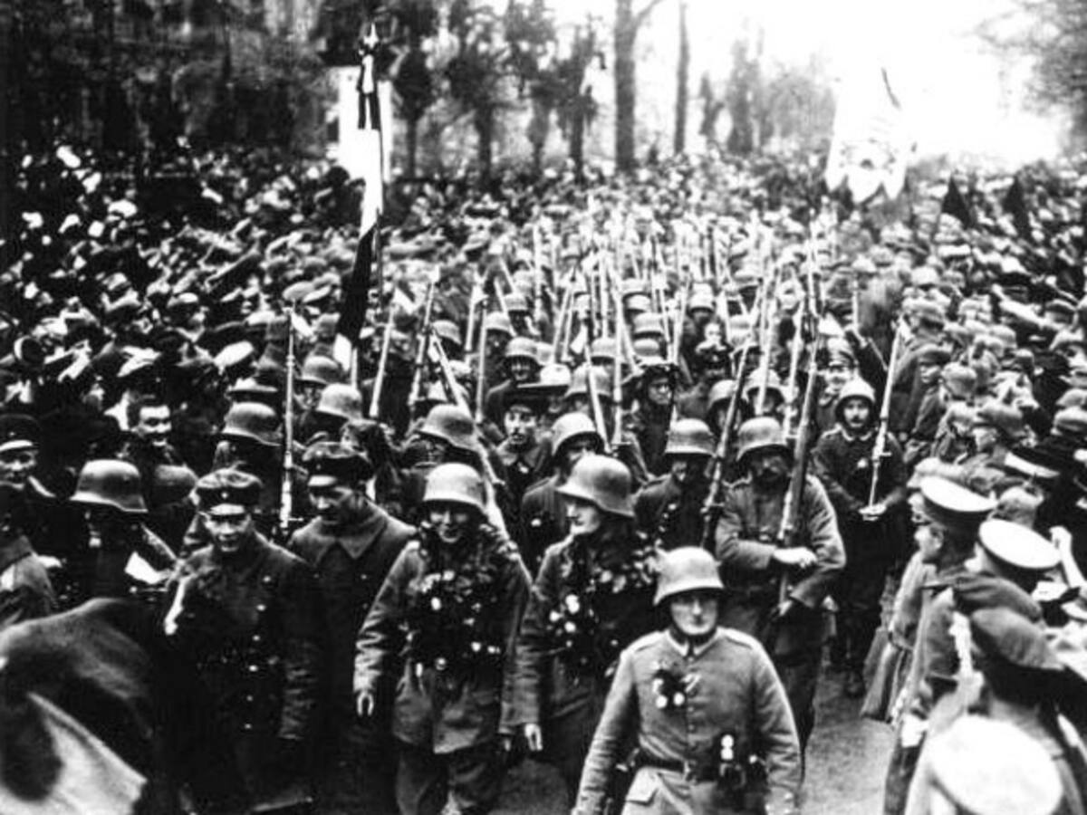 El papel soviético en la caída Nazi de la Segunda Guerra Mundial