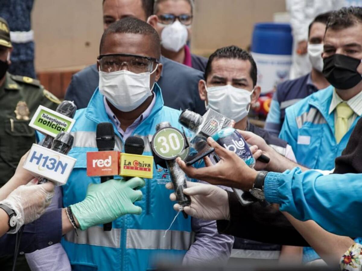 Atacan con piedra sede de Derechos Humanos de la Personería de Medellín