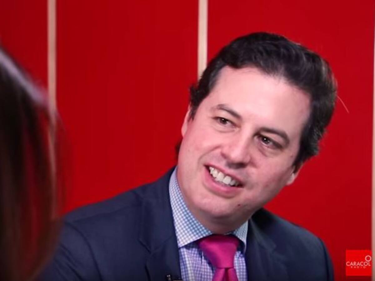 La marihuana, mejor untada que fumada: Juan Manuel Galán