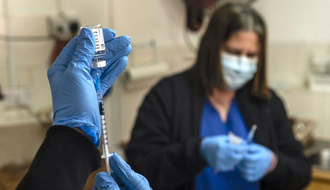 Vacunación con AstraZeneca