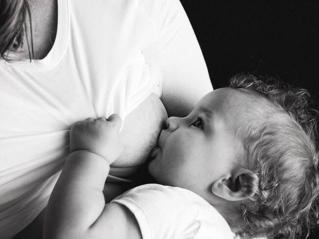 En el Día de la leche materna, hospital de Medellín invita a donar