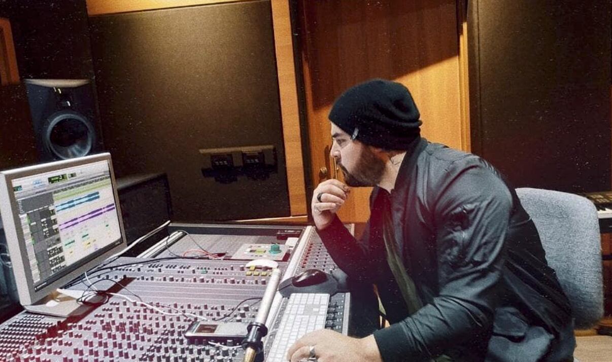 Juan Muñoz es compositor de éxitos como Plis que interpretan Camilo y Eva Luna Montaner / Foto cortesía Juan Muñoz