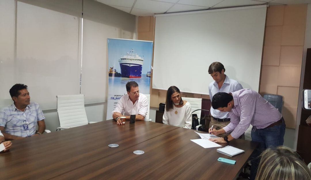 Reunión Asoportuaria.