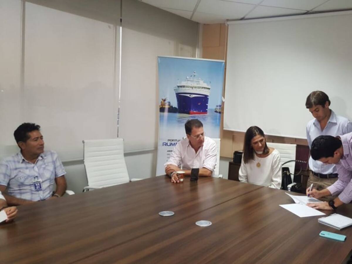 Mintransporte y portuarios aúnan esfuerzos para mantener canal de acceso