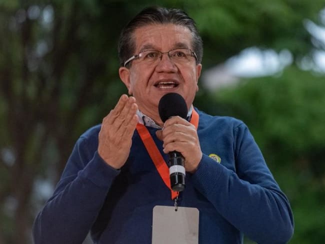 Fernando Ruiz, Ministro de Salud