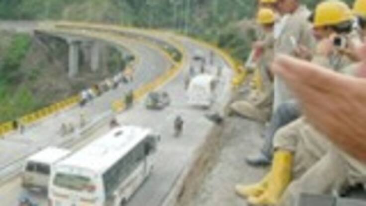 Luego de trece años de obras, la Autopista del Café aún está en construcción