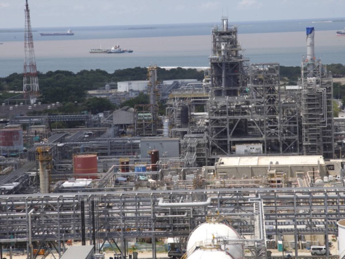 La industria petrolera en 10 años aportó 215 billones al Gobierno Nacional