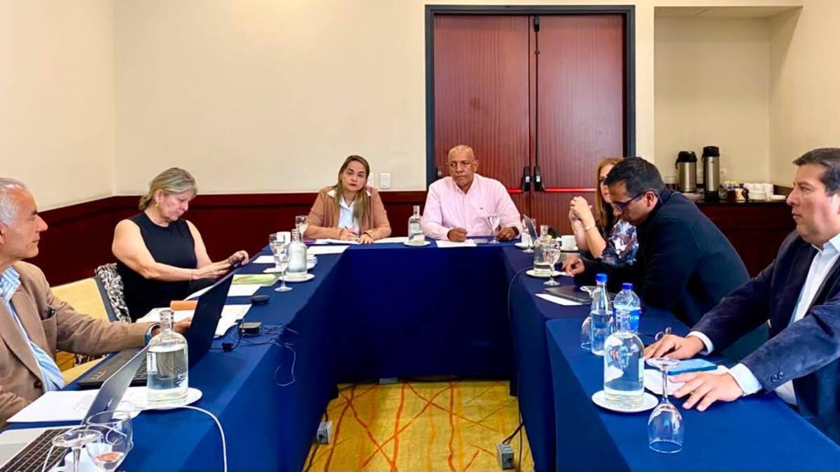 Institutos Financieros de Fomento son reconocidos por el DNP en evaluación de gestión 2026