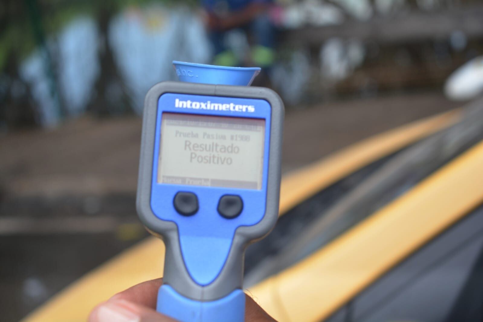 DATT detecta a conductor de taxi manejando en estado de embriaguez