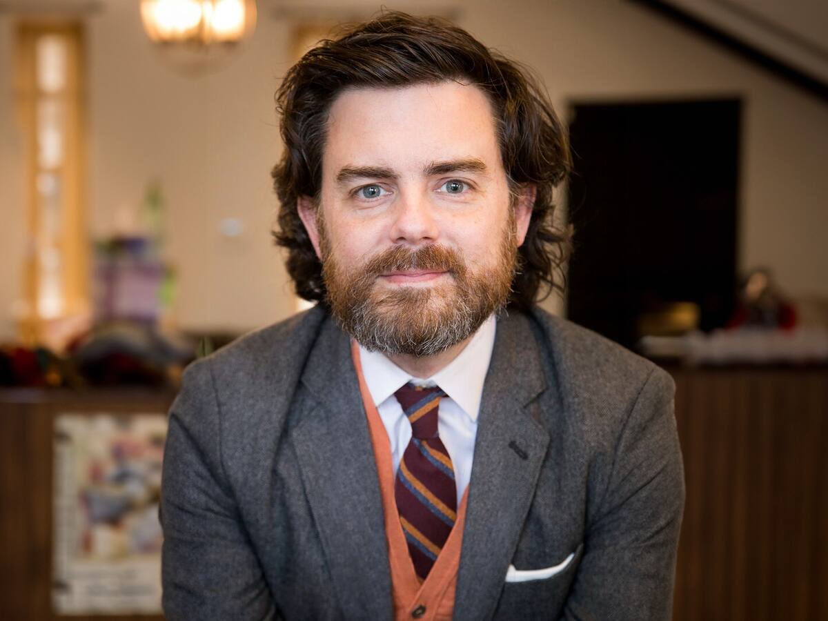 ¿Qué hay detrás de la elaboración de obituarios en NY Times? Clay Risen, editor del área, lo explica