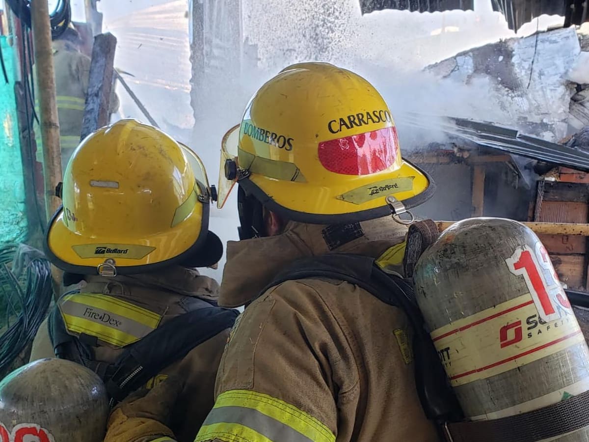 Bomberos de Pereira se unen al plantón nacional del 20 de febrero