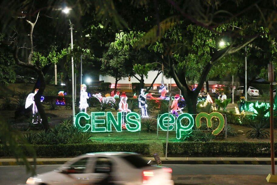 Alumbrado navideño CENS en el Malecón / Foto: CENS