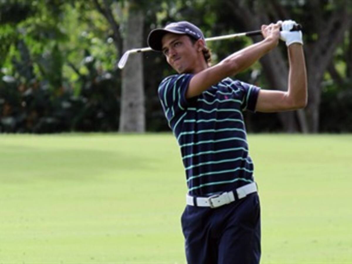 El colombiano Álvaro Arizabaleta se coronó en el 53º Abierto de Golf Ciudad de Bucaramanga