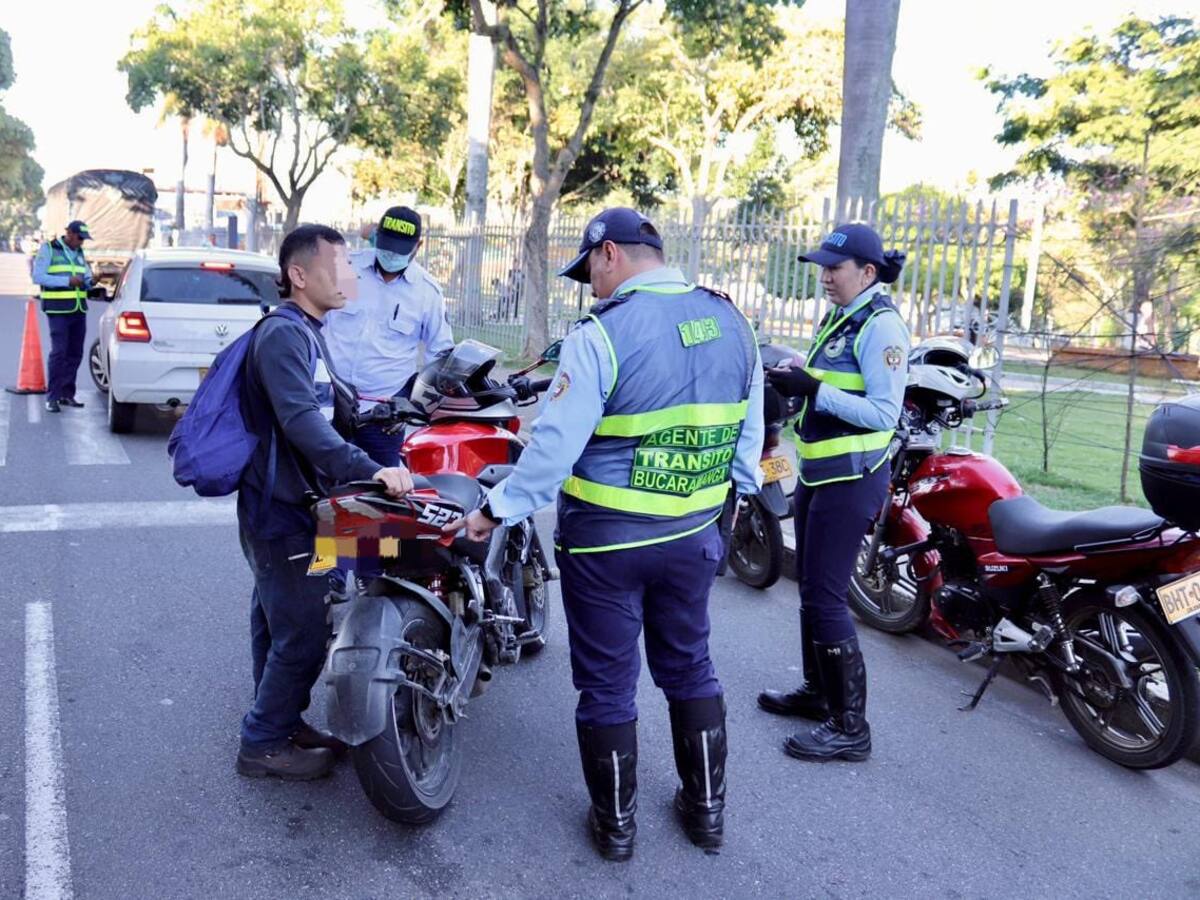 Alféreces de tránsito reciben amenazas por denuncia de robo de vehículos