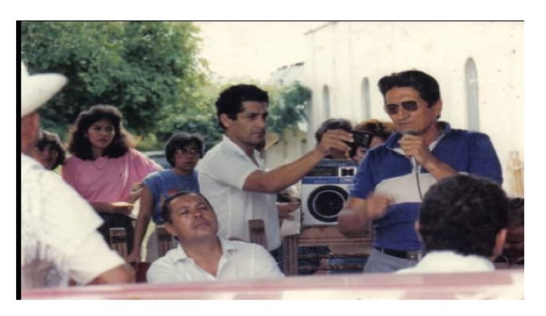 Luis Enrique Salazar junto al exsenador Guillermo Angulo