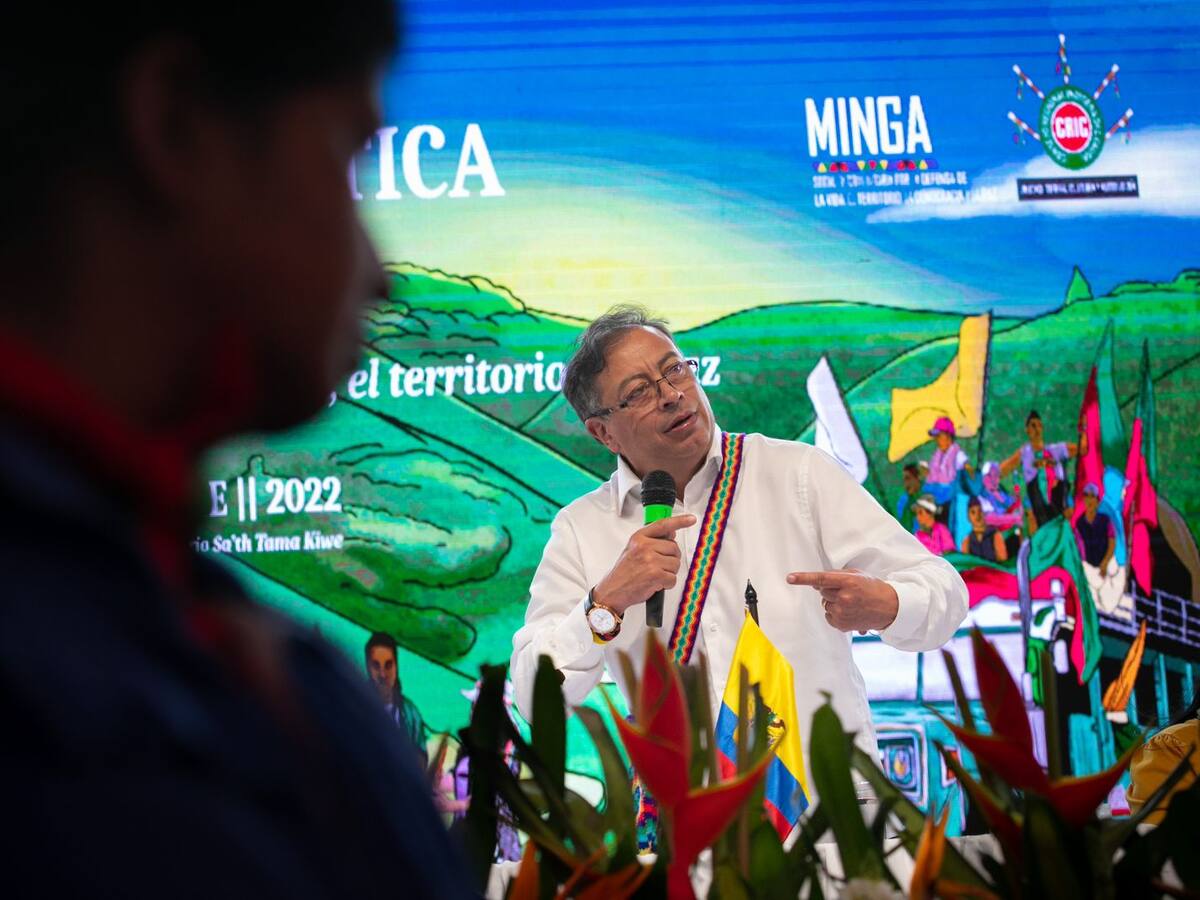 ¿A qué se refería el presidente Petro cuando habló de “enemigo interno”?