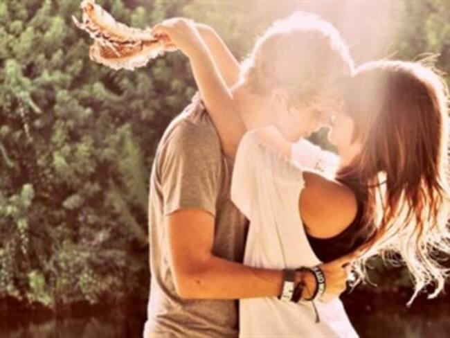 Elogio al amor y al sexo perverso