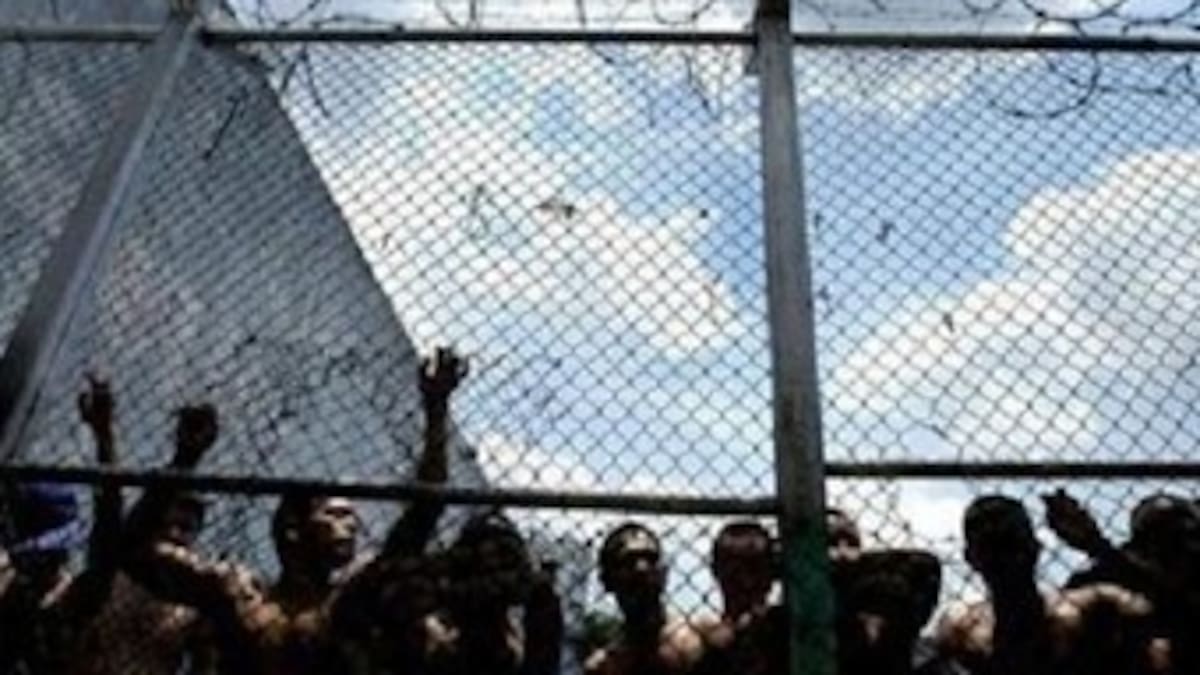 Los presos de Guantánamo se revelan con huelga de hambre