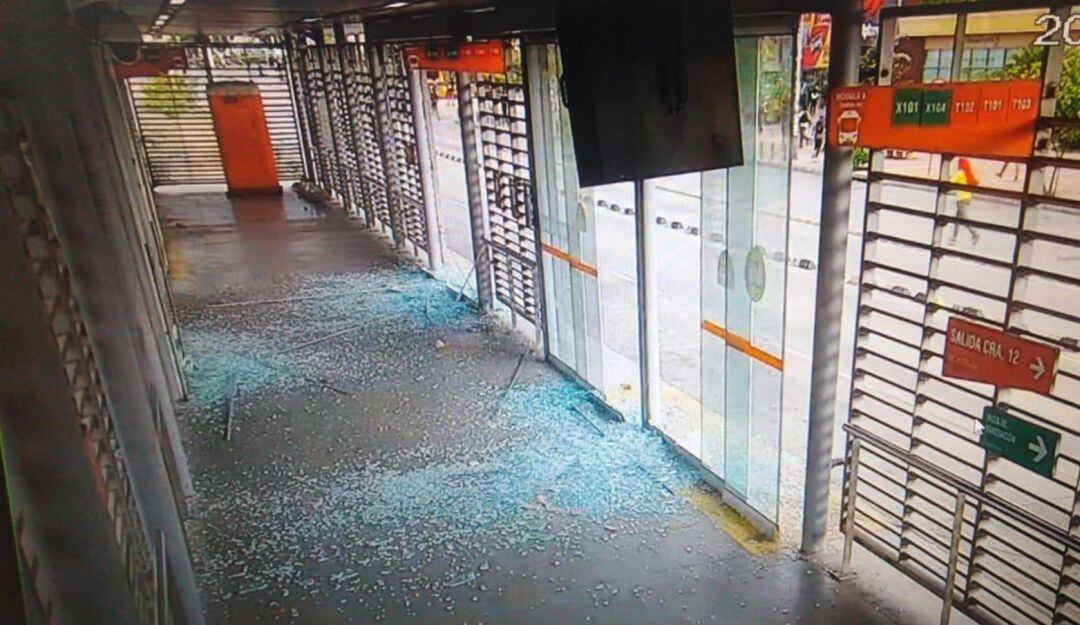 El SITM rechazó ataques a estaciones en medio de protestas