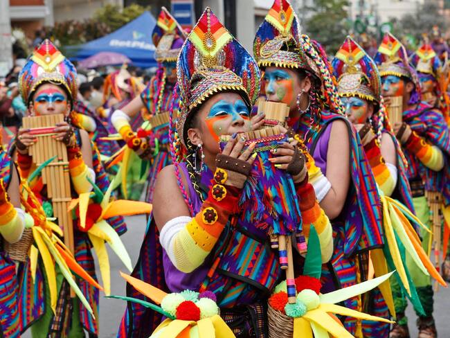Carnaval de Negros y Blancos, la tradición indígena que cuenta la historia de Colombia./ Tomada de: Colombianos ilustrres