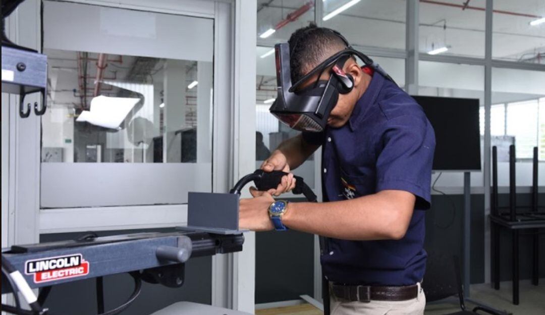 760 cupos son para programas de formación tecnológicos, 575 en programas de formación técnicos y 35 operarios en modalidad presencial