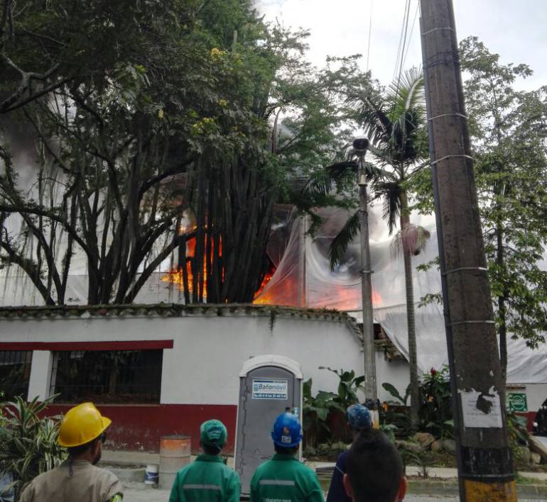 Incendio en la Casa de la Cultura de Envigado 