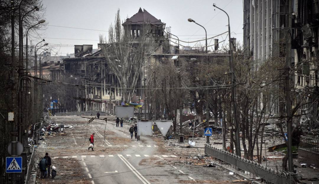 Destrucción de la ciudad de Mariupol, al sureste de Ucrania, tras 3 meses de guerra.               Foto: Getty 