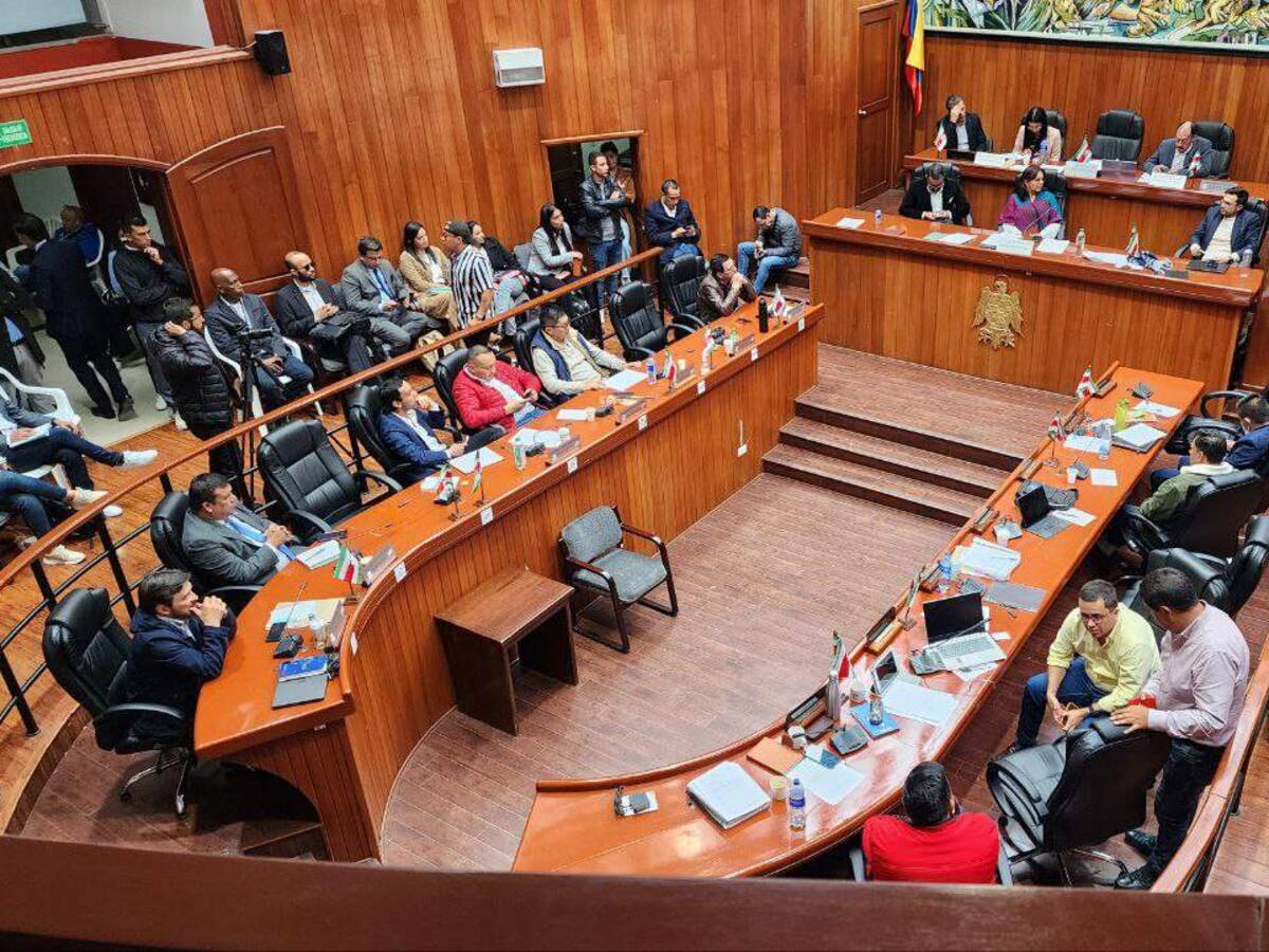 Empréstito para infraestructura vial sigue en vilo, alerta la Asamblea de Boyacá