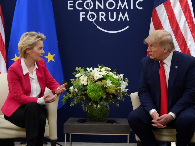 US President Donald Trump speaks with European Commission President Ursula von der Leyen prior to their meeting at the World Economic Forum in Davos, on January 21, 2020. (Photo by JIM WATSON / AFP) (Photo by JIM WATSON/AFP via Getty Images)