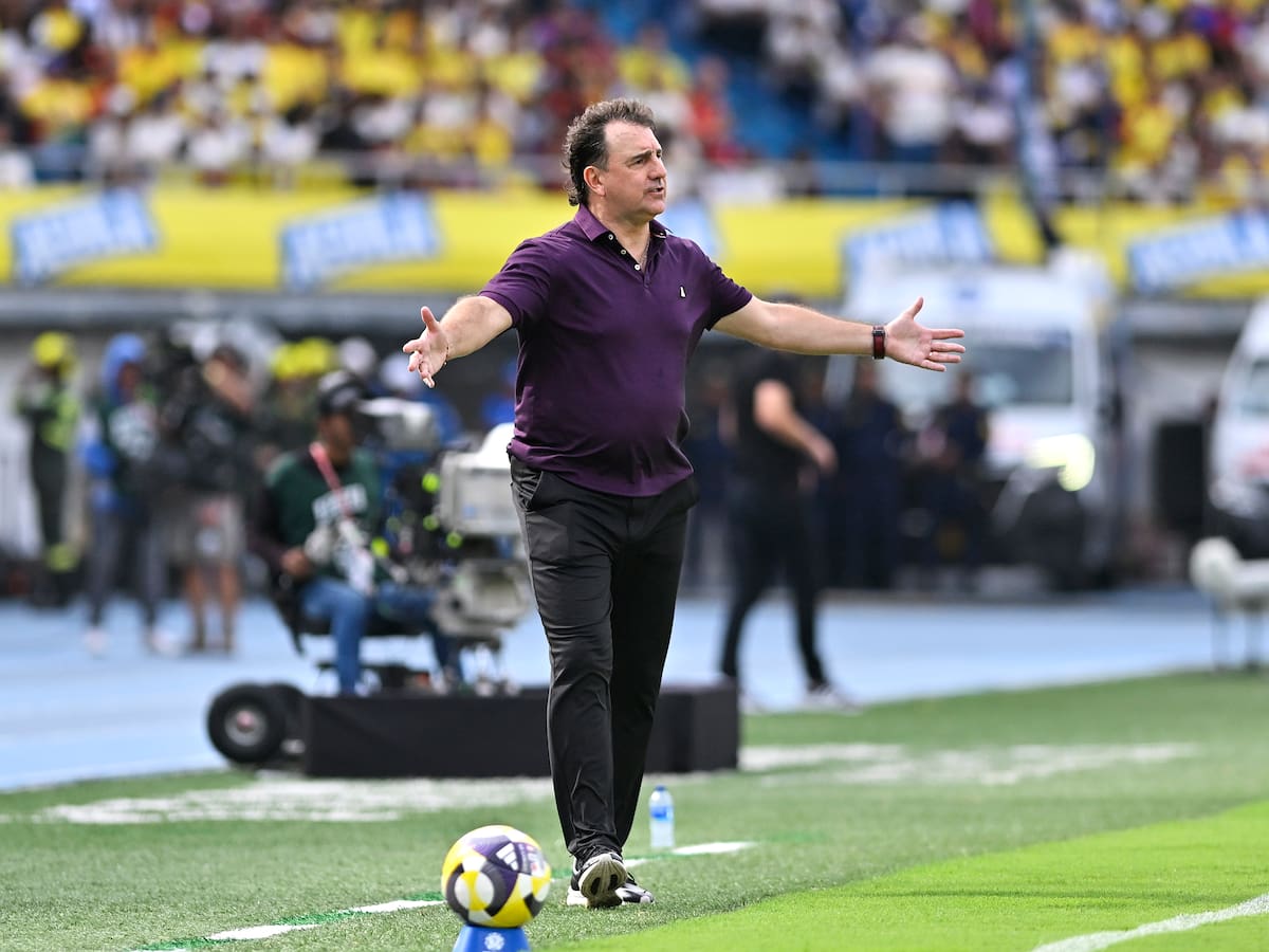 Néstor Lorenzo se refirió a una supuesta pelea con Jhon Jader Durán al final del partido ante Perú