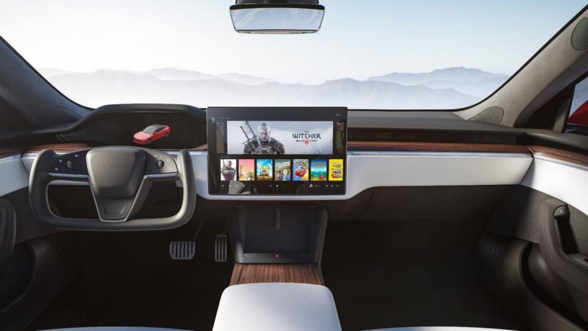 Elon Musk anuncia que Tesla presentará su Robotaxi el próximo 8 de agosto