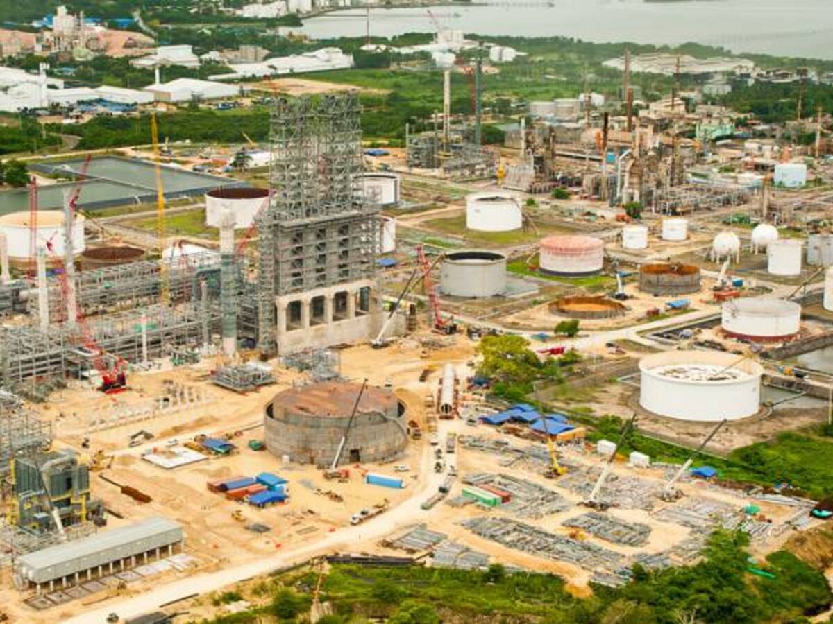 Reficar buscará conciliación por sobrecostos en refinería de Cartagena