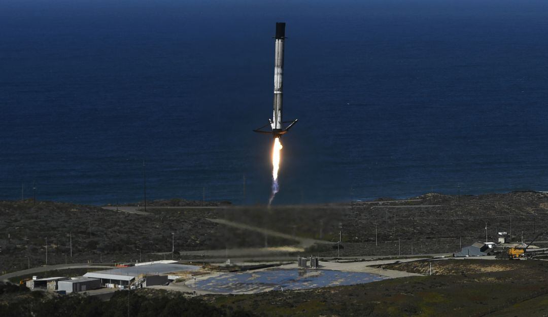 Cohete de SpaceX lanza con éxito satélite espía estadounidense