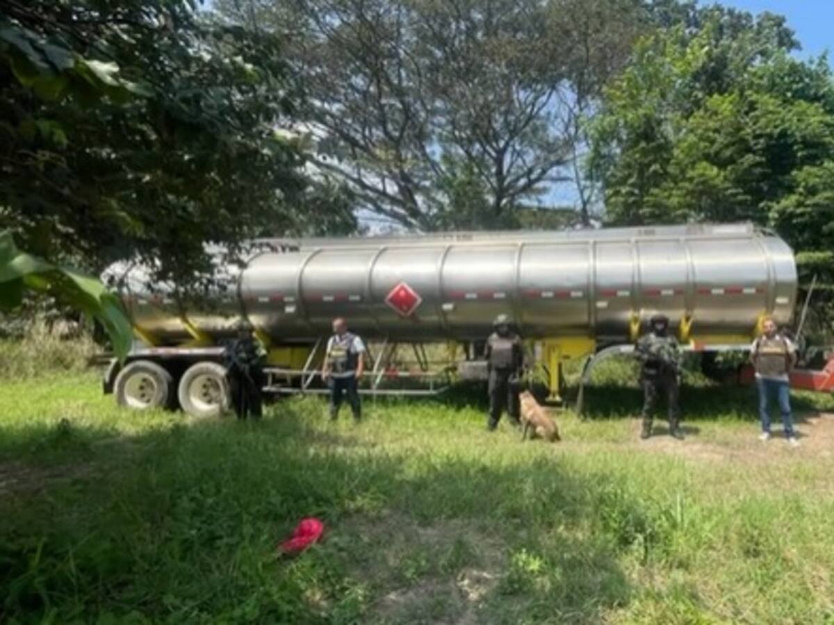 En Norte de Santander las autoridades recuperan un semirremolque avaluado en $200 millones