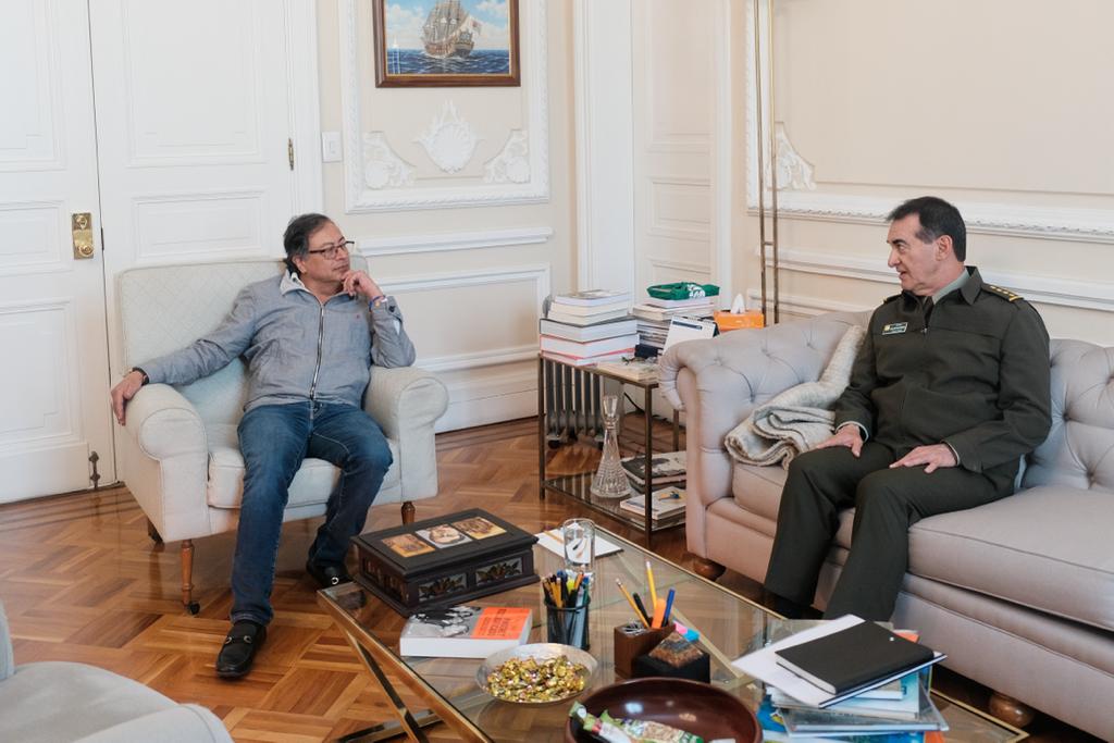 Presidente Petro y el director de la Policía, general William Salamanca. Cortesía: Casa de Nariño.