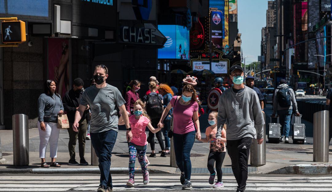 Autoridades sanitarias de EE.UU. advierten aumento de contagios de COVID-19