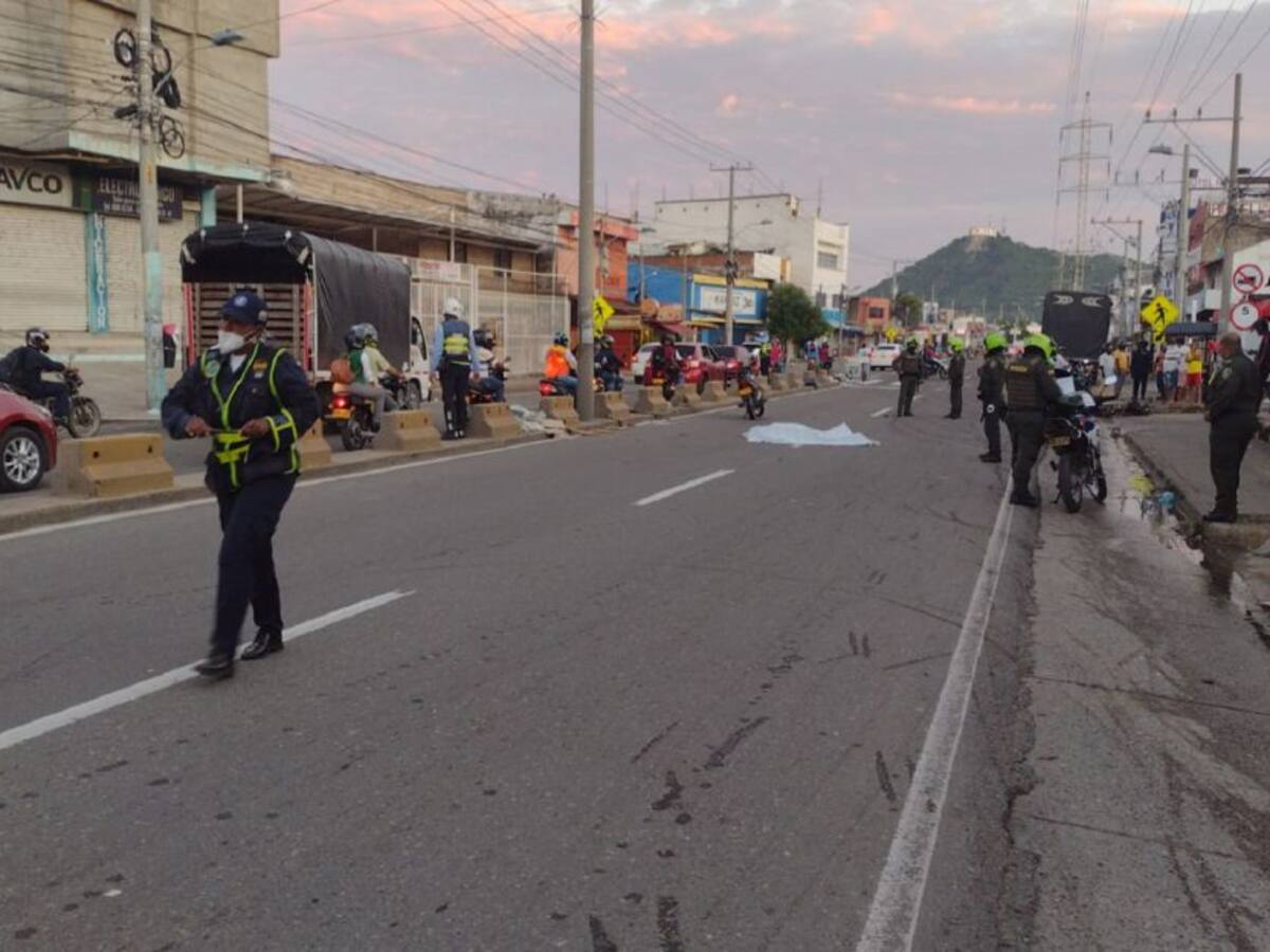 Murió motociclista tras chocar con un separador en la Crisanto Luque