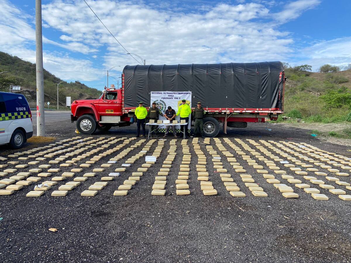 En el Huila incautan 1 tonelada y 300 kilos de estupefacientes (marihuana y cocaína)