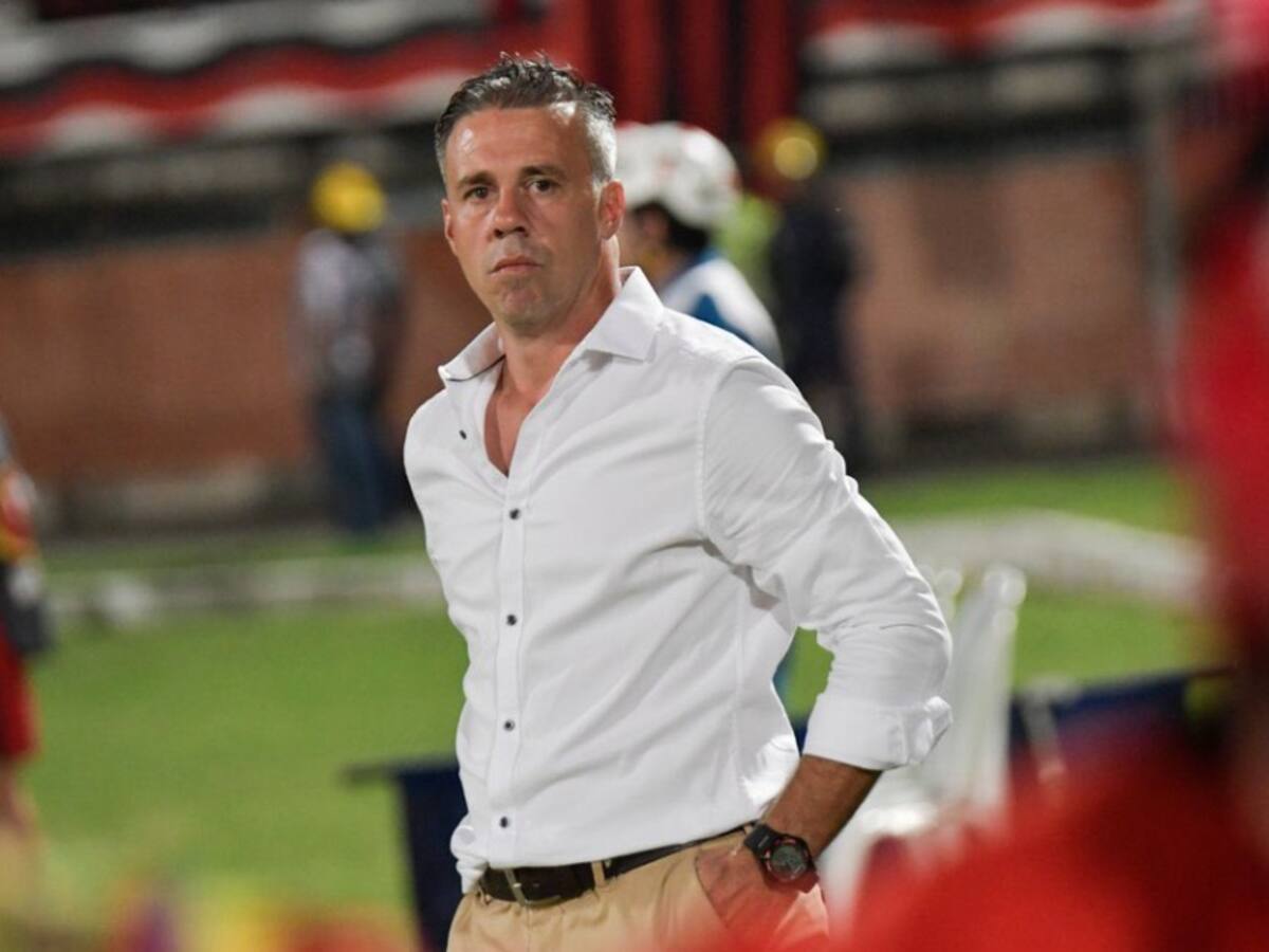 "Necesitamos un defensa, un delantero y un volante central": Lucas Pusineri