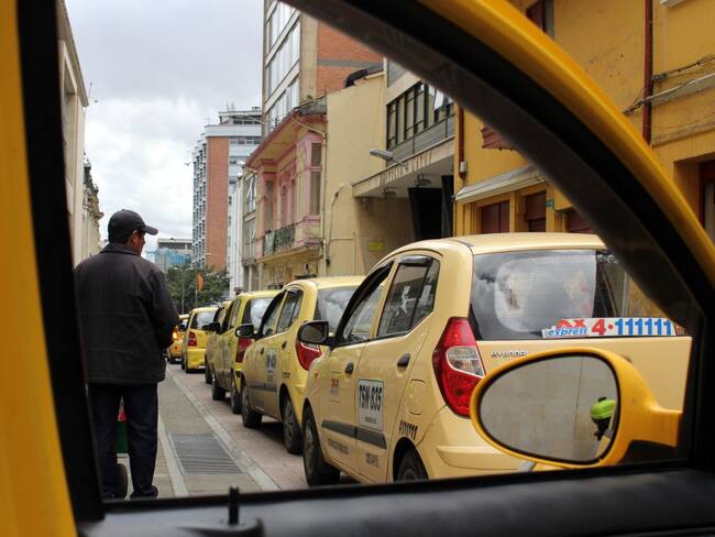 Movilidad pide al Gobierno Nacional apoyar el taxi inteligente
